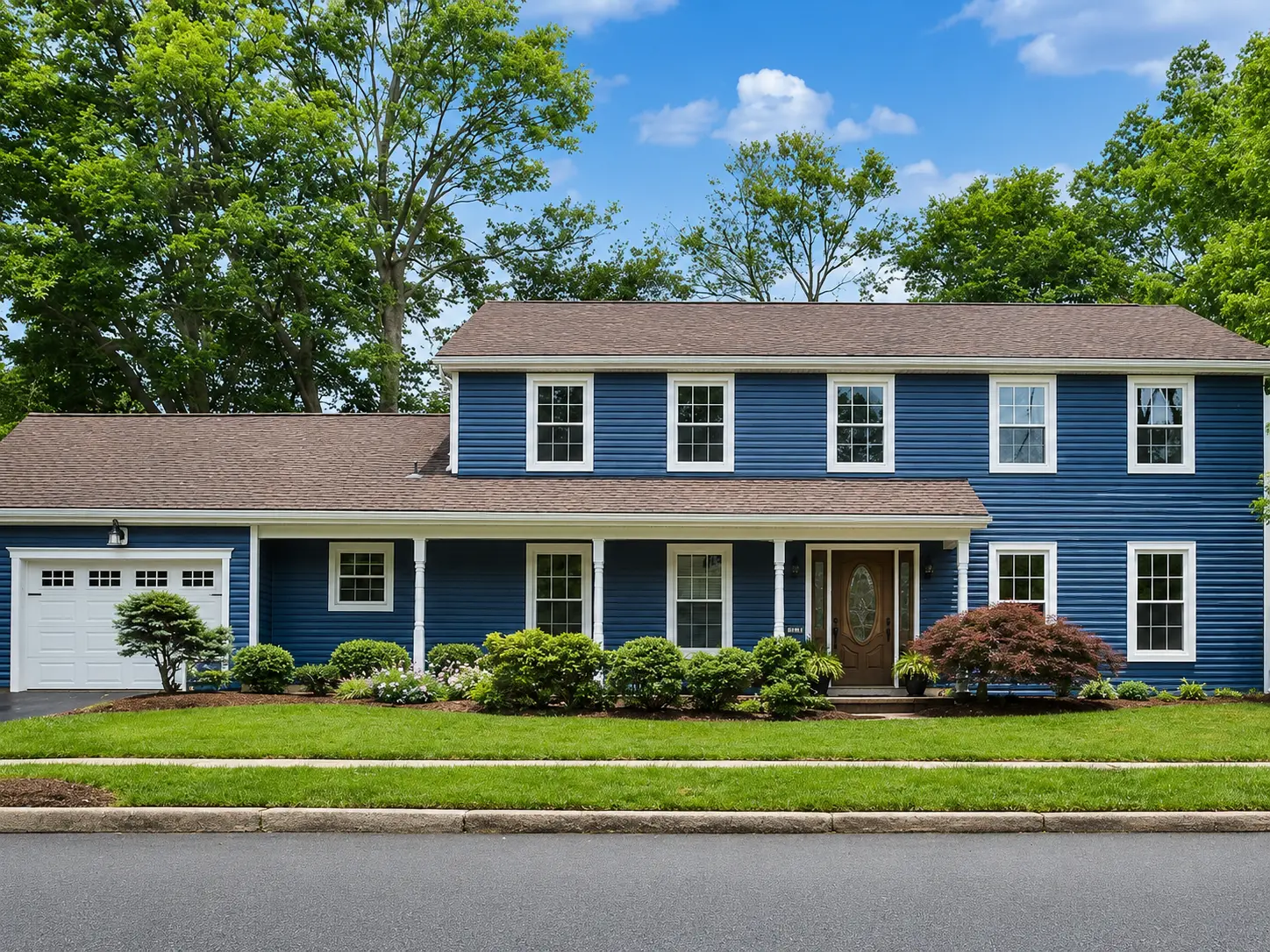 Front Exterior — 470 Woodcrest before